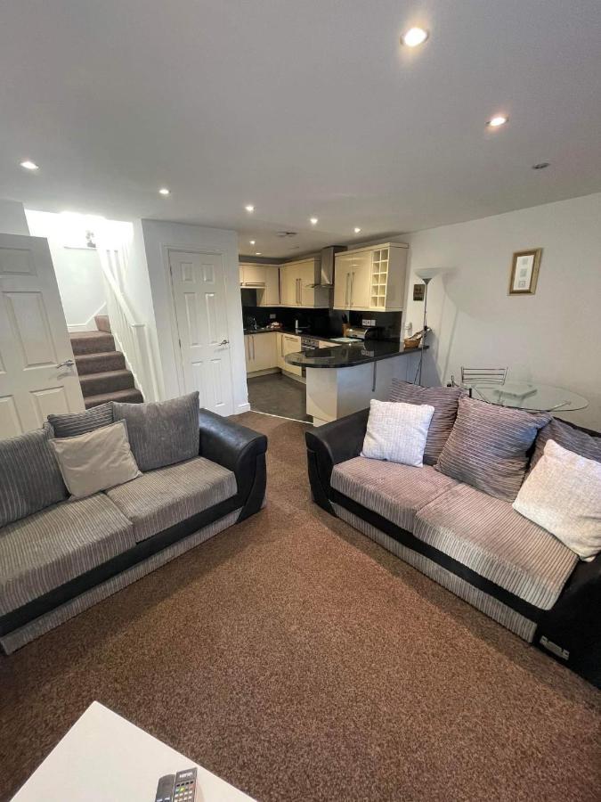 4 Laurel Court Ulverston Exterior foto